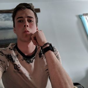 Meet your Posher, Abe